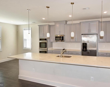44858 Tiverton Square - Photo Thumbnail 9