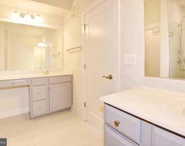 44858 Tiverton Square - Photo Thumbnail 40
