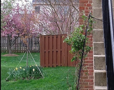 43859 Sandburg Square - Photo Thumbnail 21