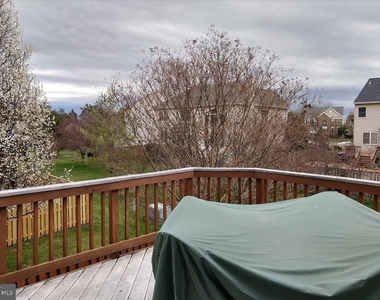 43859 Sandburg Square - Photo Thumbnail 16