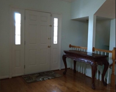 43859 Sandburg Square - Photo Thumbnail 2