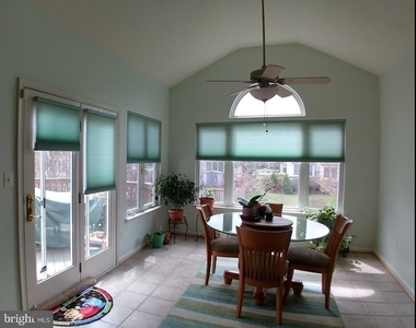 43859 Sandburg Square - Photo Thumbnail 7
