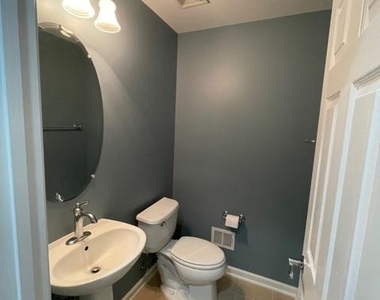 22440 Snow Powder Terrace - Photo Thumbnail 4