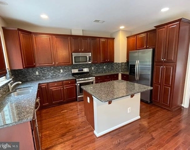 22440 Snow Powder Terrace - Photo Thumbnail 6