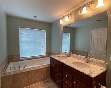 22440 Snow Powder Terrace - Photo Thumbnail 14