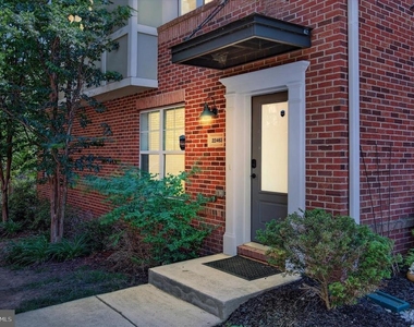 22463 Verde Gate - Photo Thumbnail 1