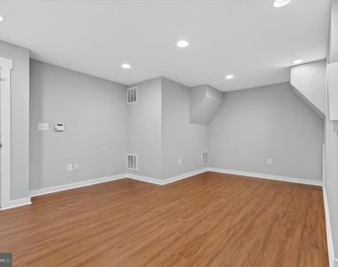 22463 Verde Gate - Photo Thumbnail 4