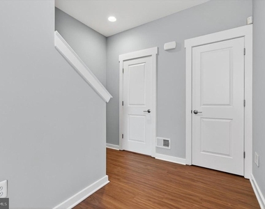 22463 Verde Gate - Photo Thumbnail 13