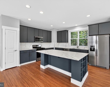 22463 Verde Gate - Photo Thumbnail 11