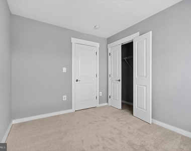 22463 Verde Gate - Photo Thumbnail 23