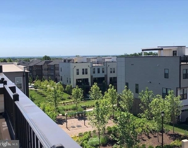 23016 Lavallette Square - Photo Thumbnail 27