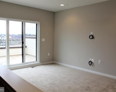 23016 Lavallette Square - Photo Thumbnail 23