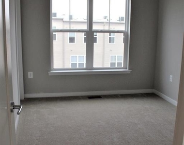 23016 Lavallette Square - Photo Thumbnail 31