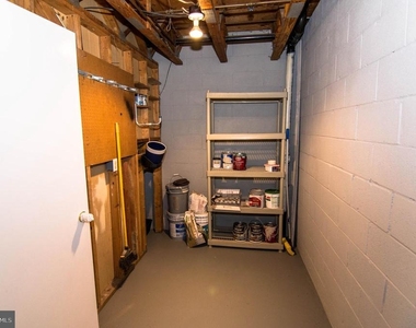 5404 Helm Court - Photo Thumbnail 21