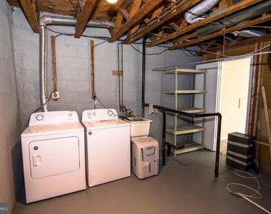 5404 Helm Court - Photo Thumbnail 20