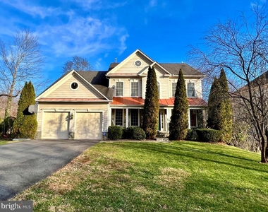 1305 Providence Terrace - Photo Thumbnail 18