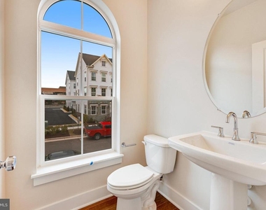 14813 Retreat Boulevard - Photo Thumbnail 20