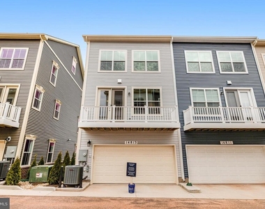 14813 Retreat Boulevard - Photo Thumbnail 44