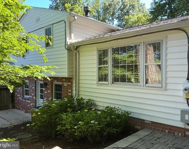 4701 Red Fox Drive - Photo Thumbnail 40