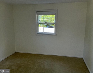 4701 Red Fox Drive - Photo Thumbnail 20