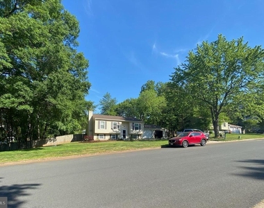2801 Reign Street - Photo Thumbnail 1