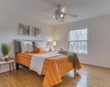 2801 Reign Street - Photo Thumbnail 8