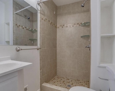 2801 Reign Street - Photo Thumbnail 17