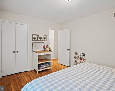 6117 Larstan Drive - Photo Thumbnail 29