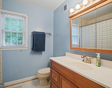 6117 Larstan Drive - Photo Thumbnail 26