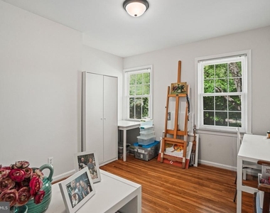 6117 Larstan Drive - Photo Thumbnail 31