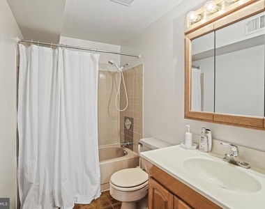 6117 Larstan Drive - Photo Thumbnail 34