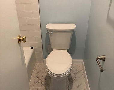 3701 S George Mason Drive - Photo Thumbnail 12