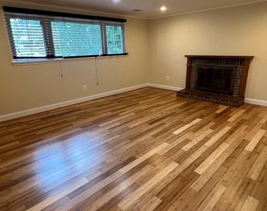 6322 Kellogg Drive - Photo Thumbnail 24