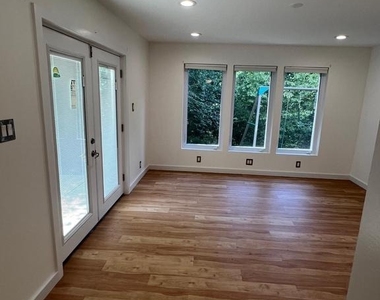 6322 Kellogg Drive - Photo Thumbnail 28