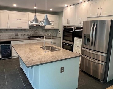 6322 Kellogg Drive - Photo Thumbnail 5