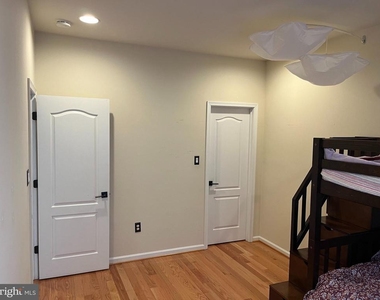 12579 Royal Wolf Place - Photo Thumbnail 14
