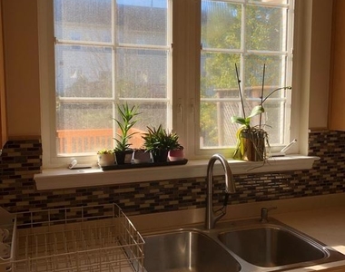 12579 Royal Wolf Place - Photo Thumbnail 8