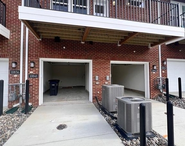 10840 Cedar Avenue - Photo Thumbnail 8