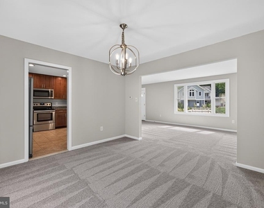 4898 Wheatstone Drive - Photo Thumbnail 7
