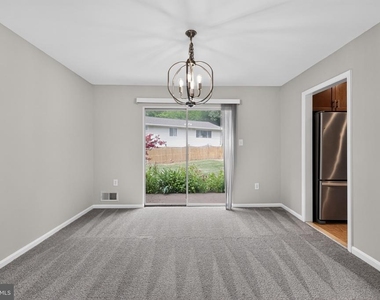 4898 Wheatstone Drive - Photo Thumbnail 6