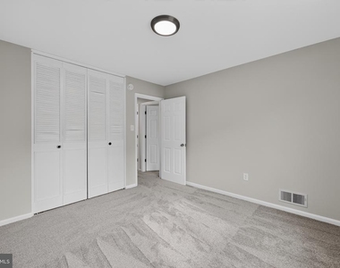 4898 Wheatstone Drive - Photo Thumbnail 20