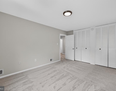 4898 Wheatstone Drive - Photo Thumbnail 16
