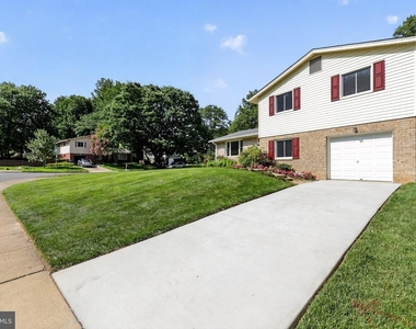 4898 Wheatstone Drive - Photo Thumbnail 1