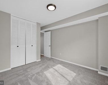 4898 Wheatstone Drive - Photo Thumbnail 22