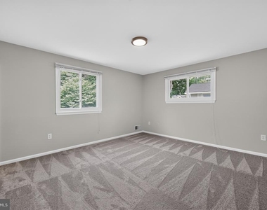 4898 Wheatstone Drive - Photo Thumbnail 11