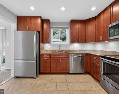 4898 Wheatstone Drive - Photo Thumbnail 10
