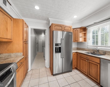 222 Apple Blossom Court - Photo Thumbnail 7