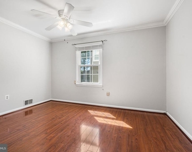 222 Apple Blossom Court - Photo Thumbnail 14