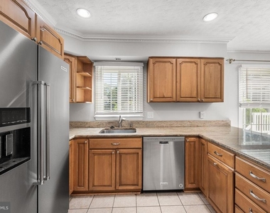 222 Apple Blossom Court - Photo Thumbnail 6
