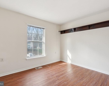 10258 Quiet Pond Terrace - Photo Thumbnail 14